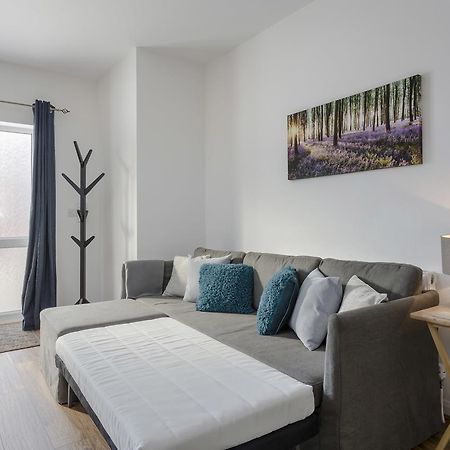 1 Bed Apt Sleeps 4 Luton  Exteriér fotografie