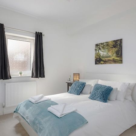 1 Bed Apt Sleeps 4 Luton  Exteriér fotografie