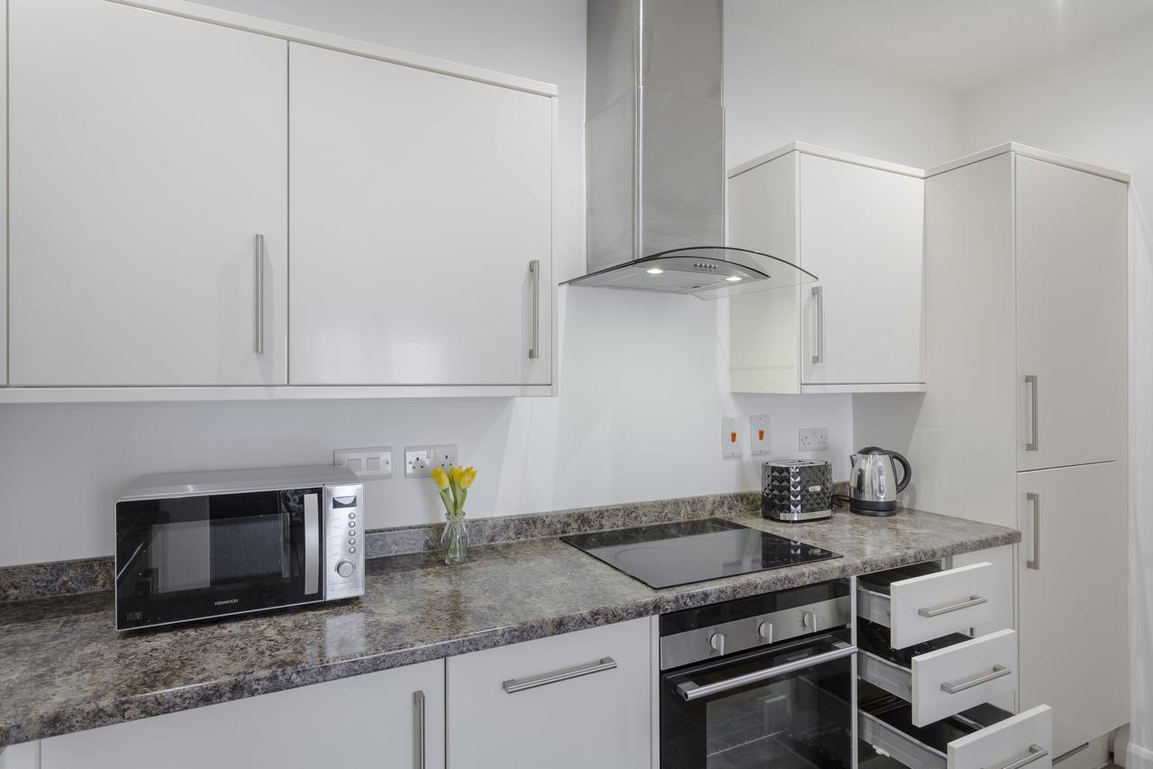 1 Bed Apt Sleeps 4 Luton  Exteriér fotografie