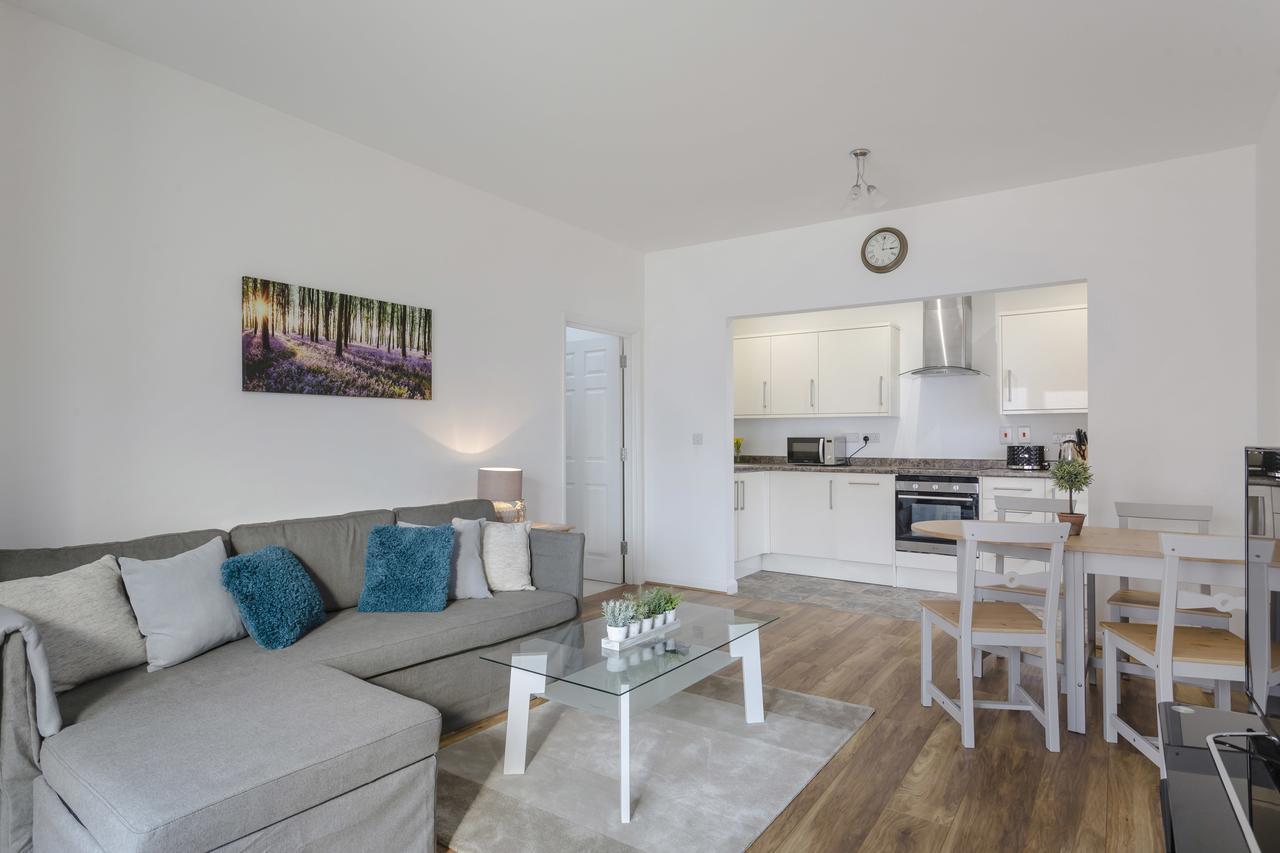 1 Bed Apt Sleeps 4 Luton  Exteriér fotografie